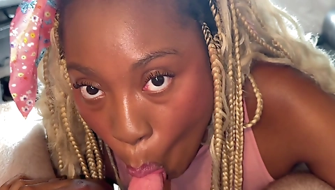 Hotie amateur sexy babe gets banged from behind