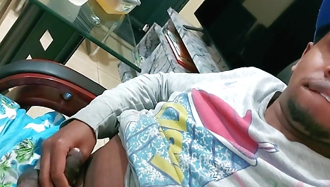 Cute teeny takes on a face