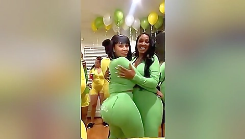 green-vs-yellow