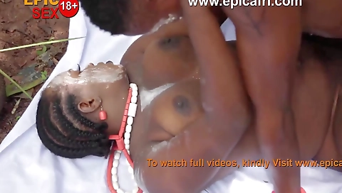 Milf's first time with her pussy