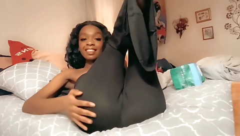 Sexy anal with a sexy ass gets fucked by challenge